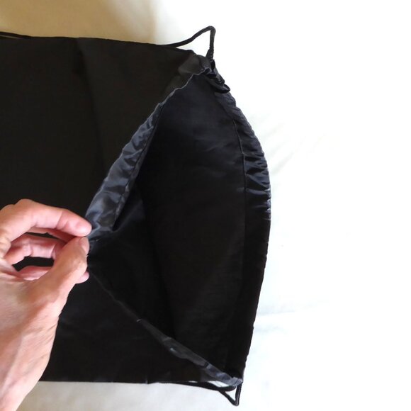 NEW LIGHTWEIGHT BLACK DRAWSTRING BACKPACK GIVEAWAY GIFT BAG LOT OF 14 main image 11